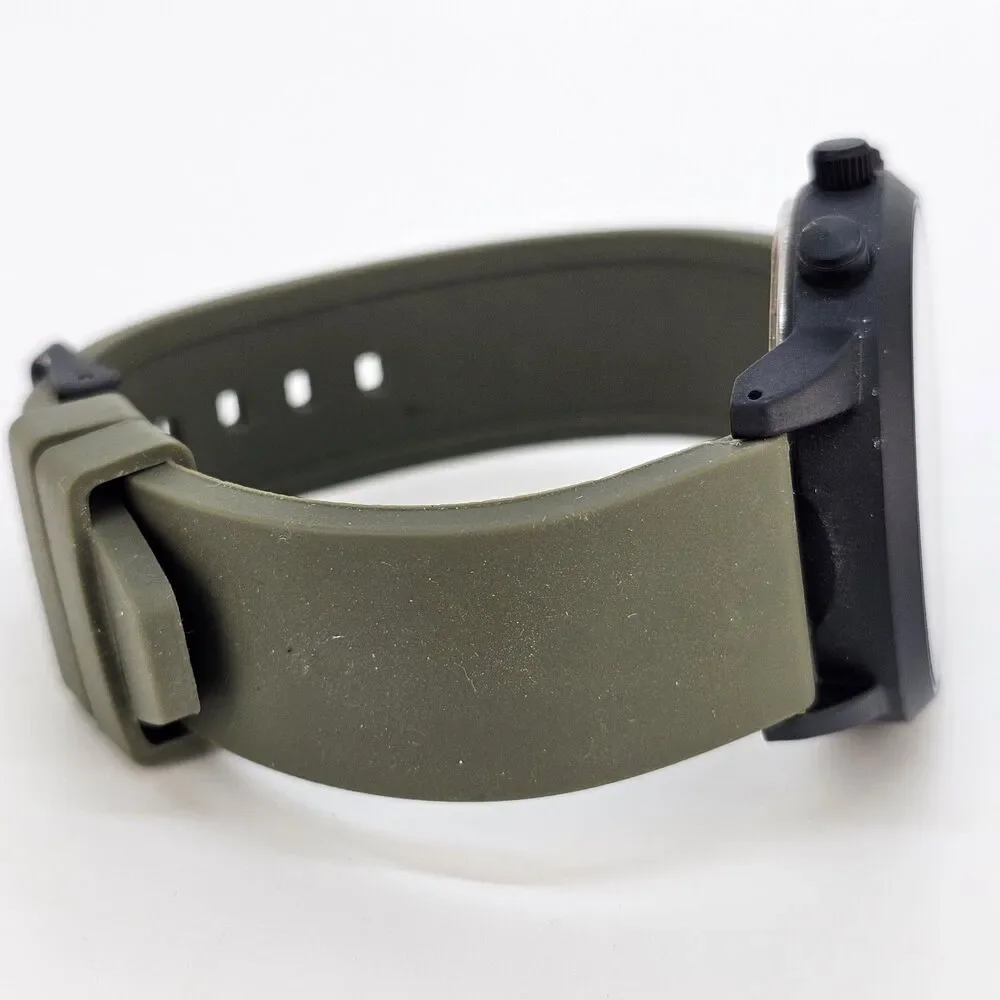 Men's Watch 45MM Black‎ Case Black Dial Dark Green Plastic Bands New Battery